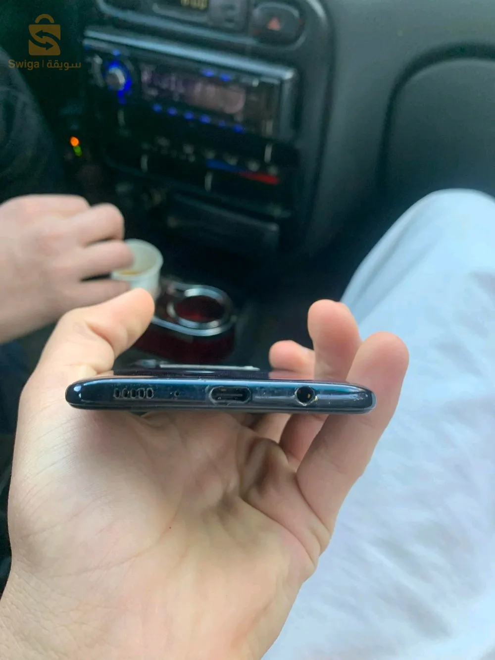 Samsung a70s 
Ram 8
Stokag 128
0551617313