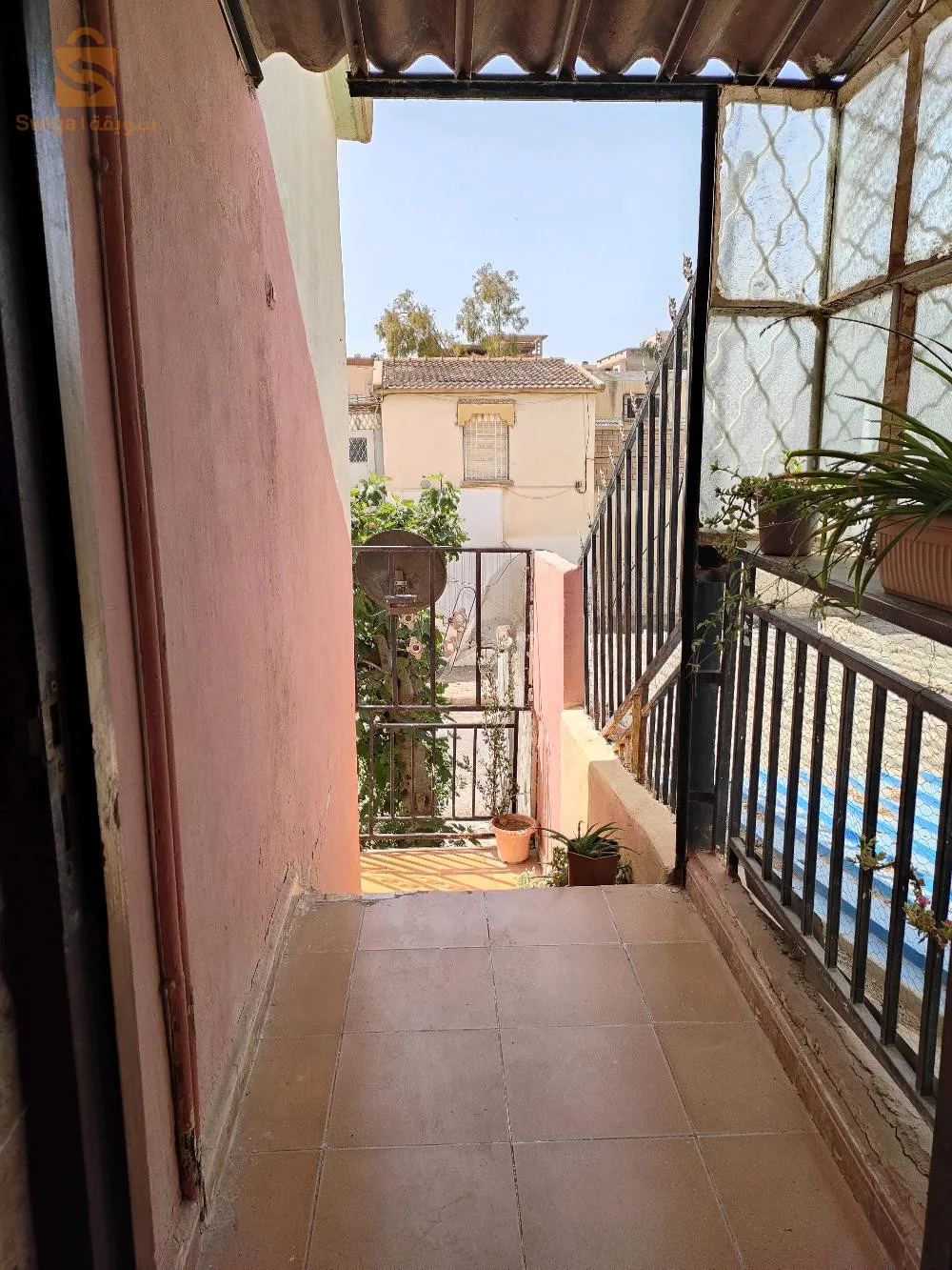 سكن للبيع بن حمودة تينال قرب محطة الترامواي