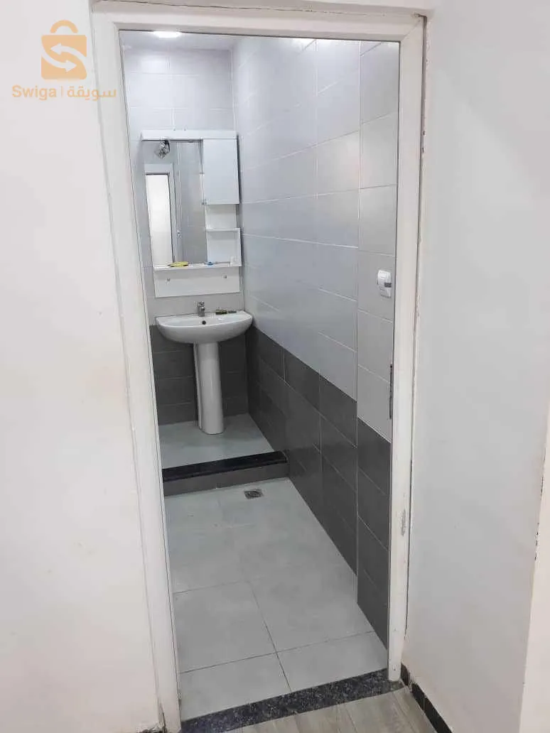 trais belles appartement f4 3ème étage avec 2facad vus dégagé