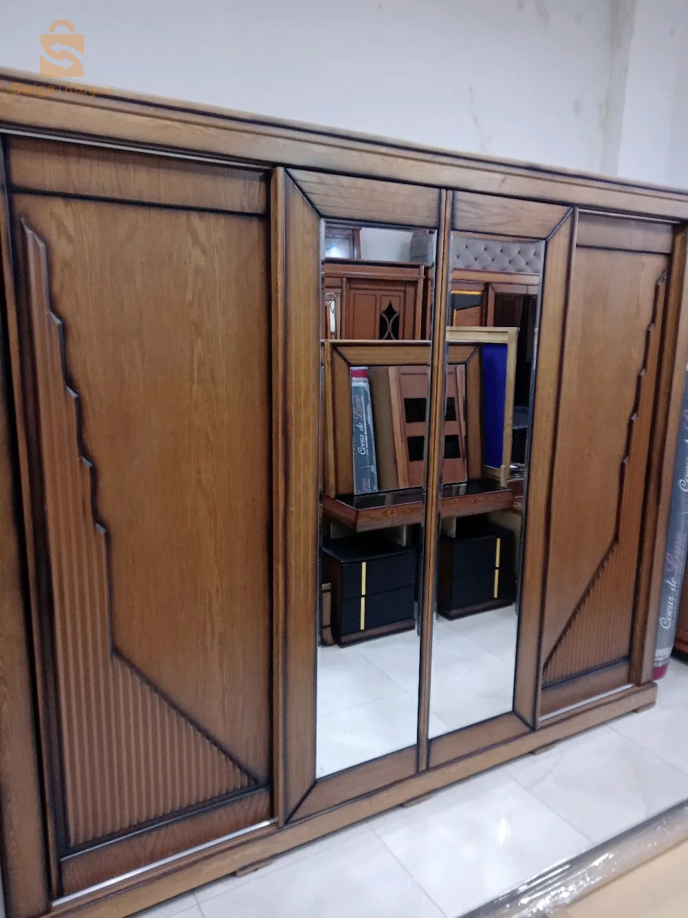 العلمة شارع دبي مرحبا بك