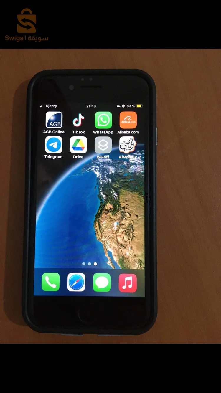 iPhone 8 64G batterie 79%