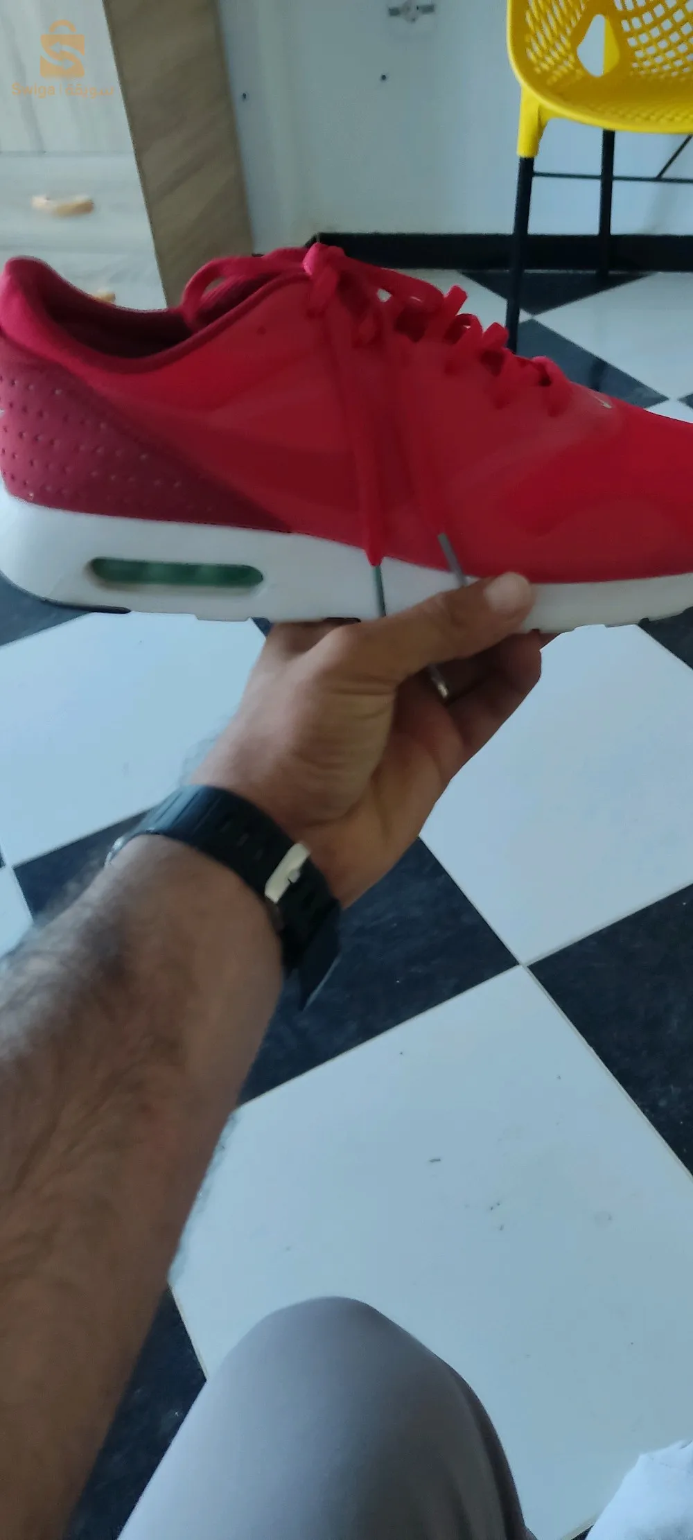 baskette air max tavas très propre dans la boite pointure 45.5