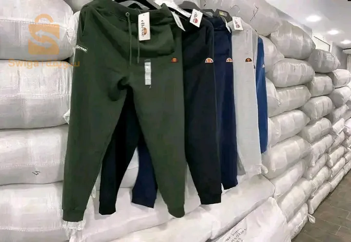 Disponibl ✅ Ellesse on Stock ✔️