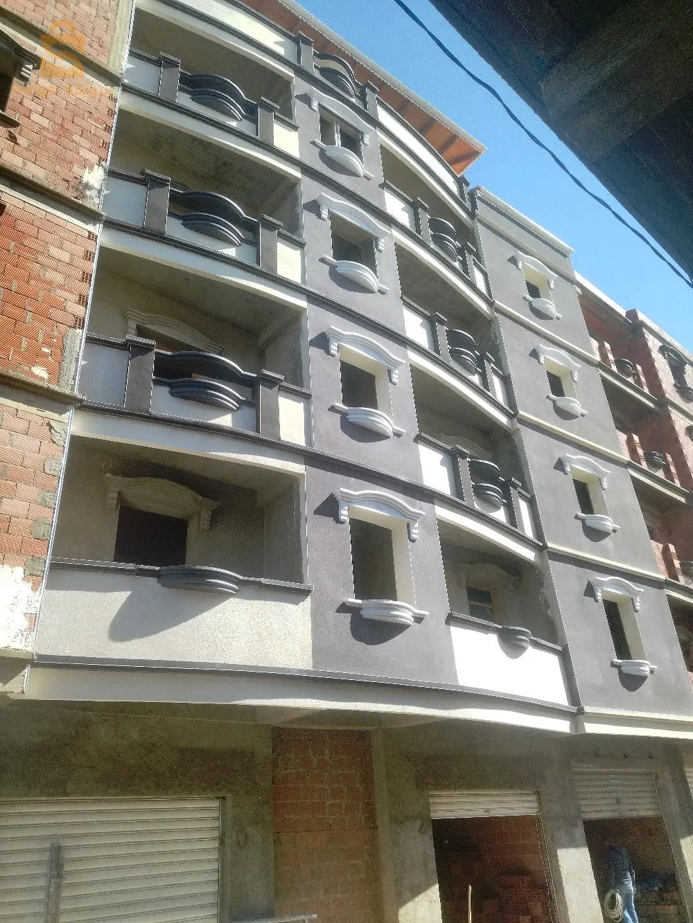 عمل ديكور واجهات المنازل بلمنكوش