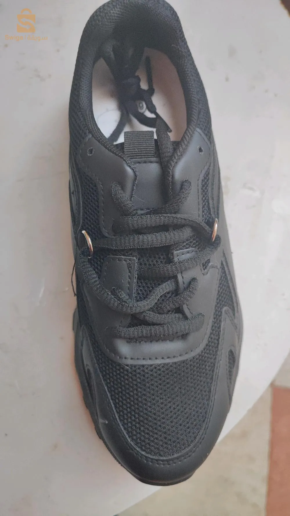 باسكات نسائية جديدة مقاس 39