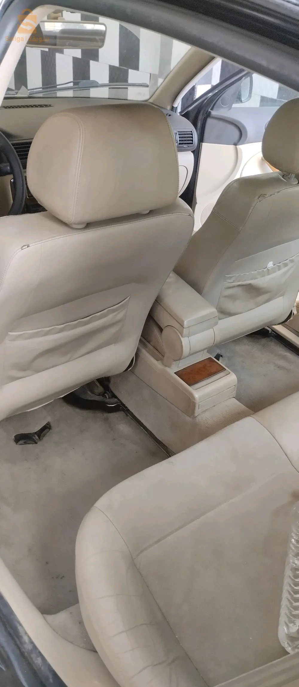 vw passat b5 ملبسة