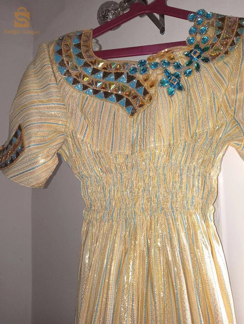 بلوزة منسوج حرة