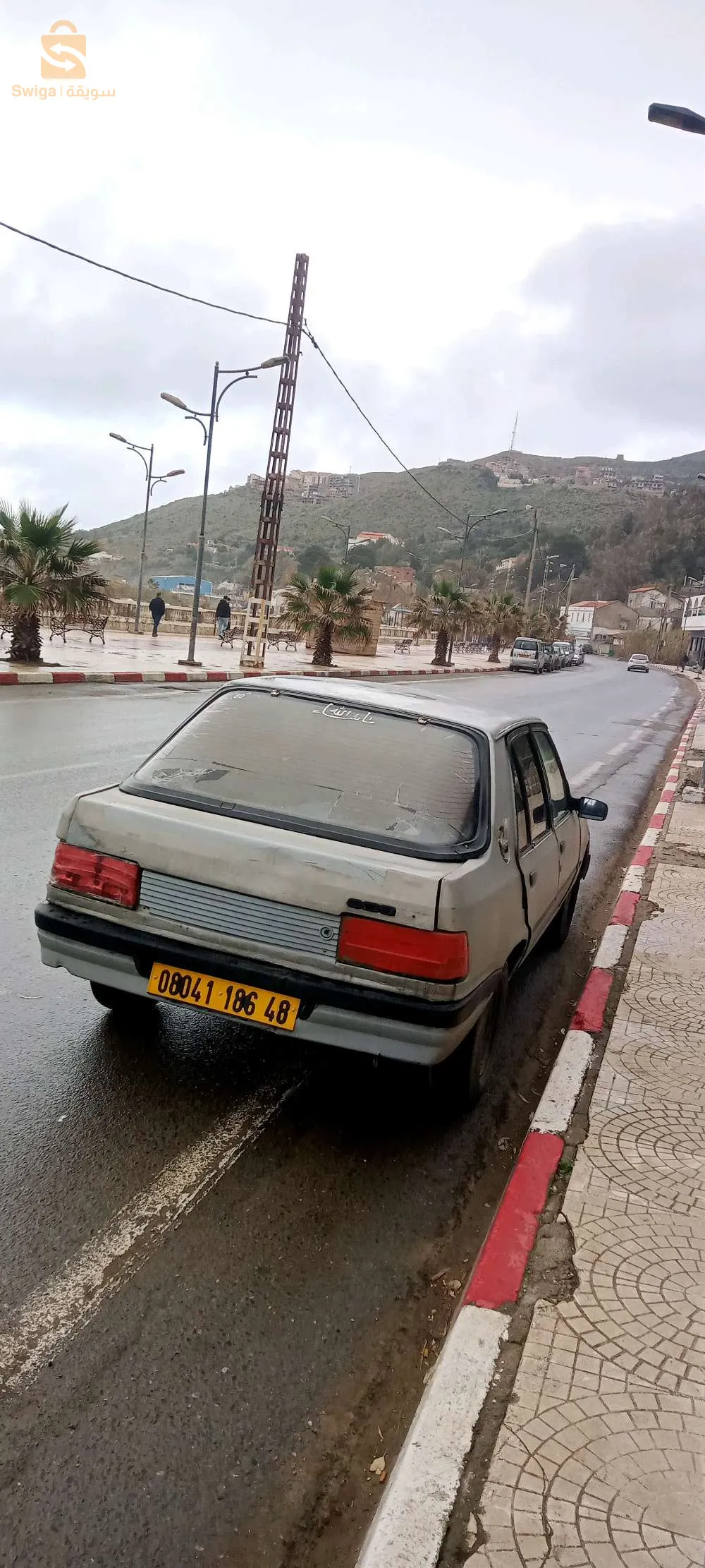 سيارة بيجو للبيع او للتبادل بسيارة احسن منها