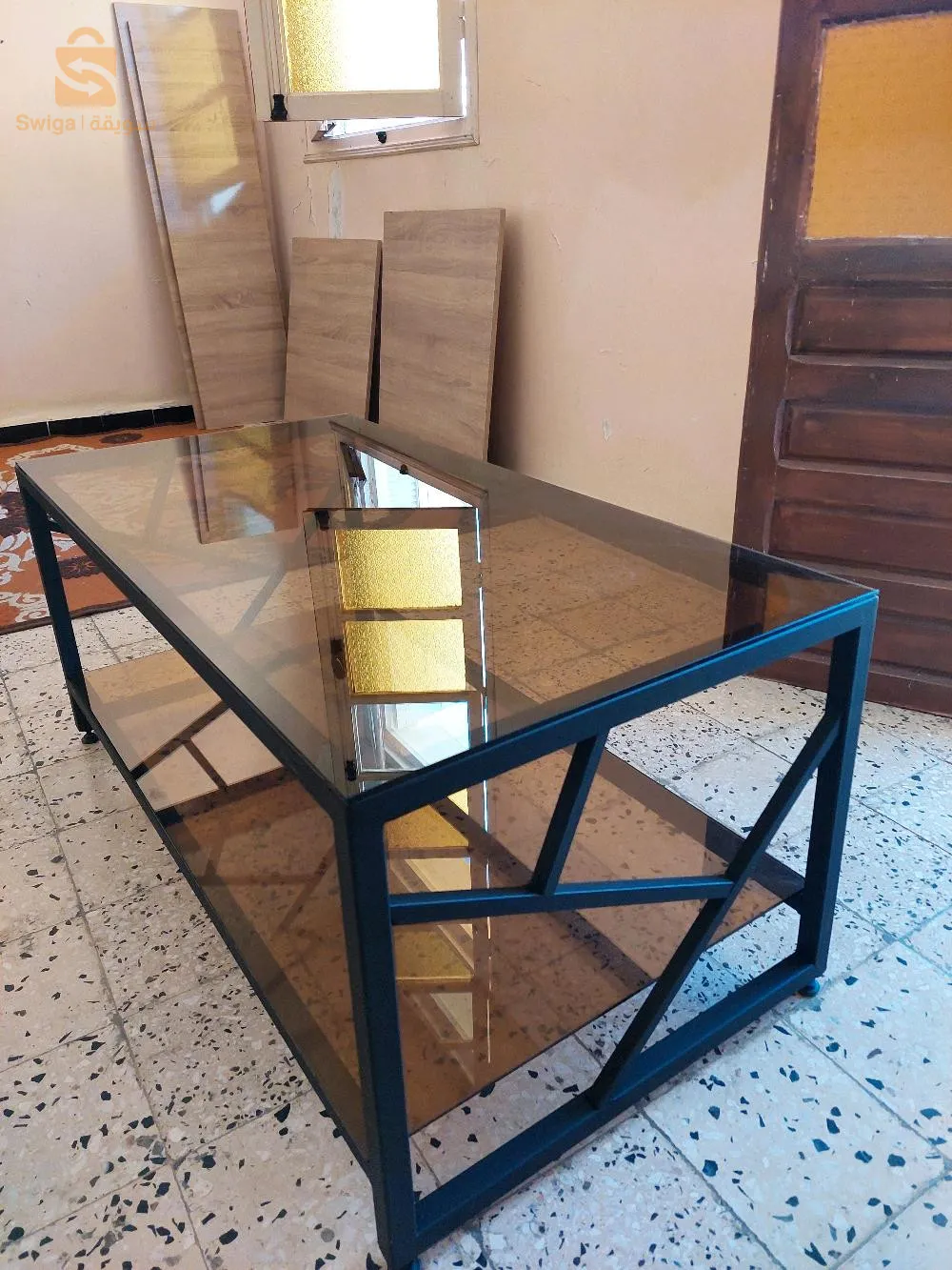 طاولة