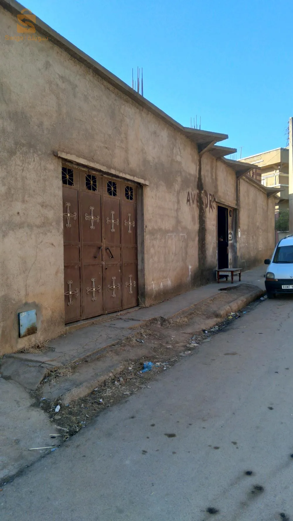 سكن كبير نصف مكتمل