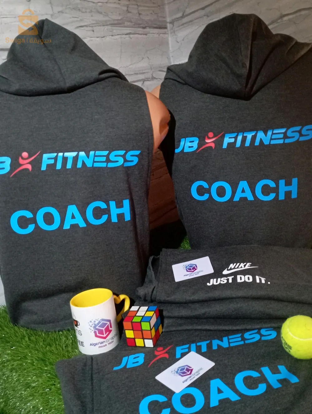 débardeur Gym disponible en 2 couleurs noir et bleue nuit