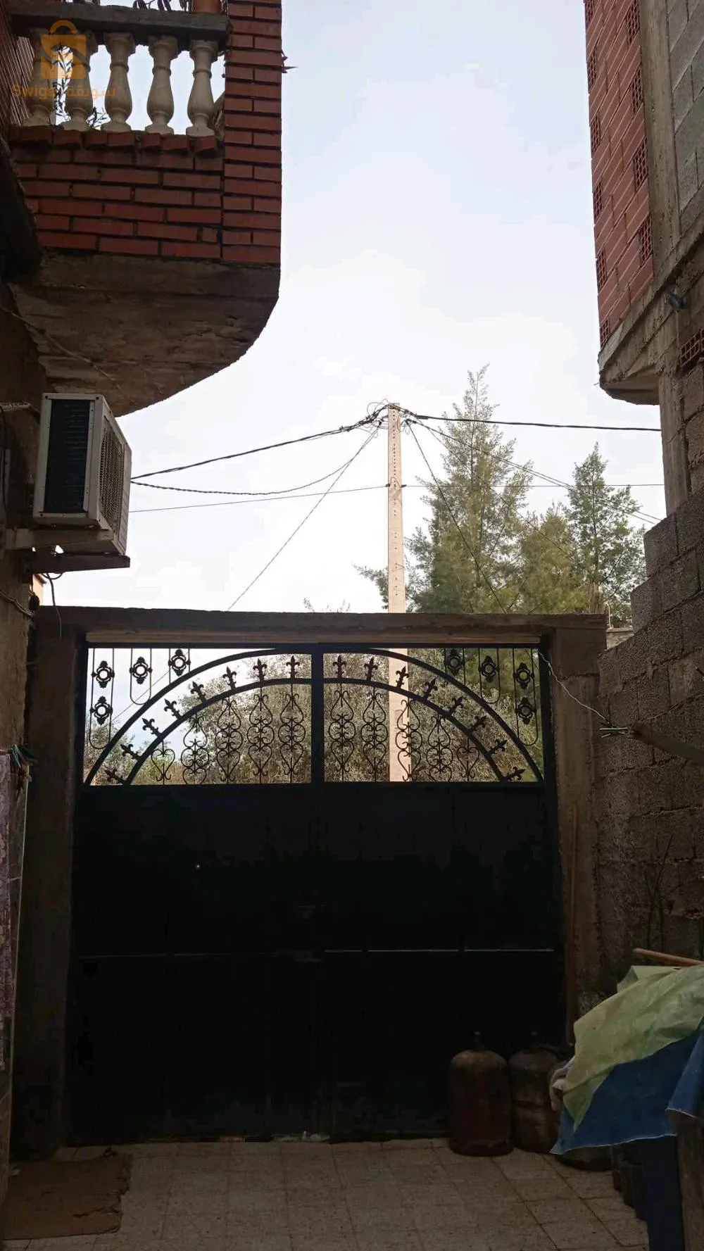 بيع منزل يتوفر على جميع المرافق