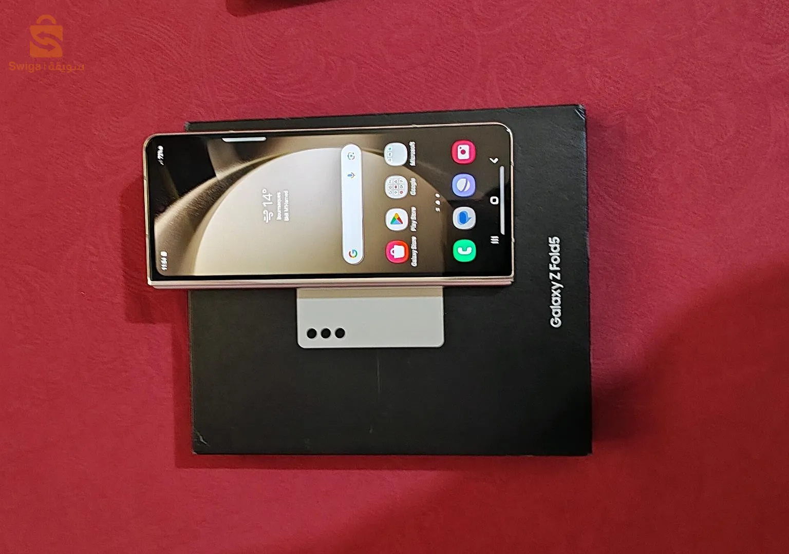 samsung z flod 5 
neuf . jamais utilisé