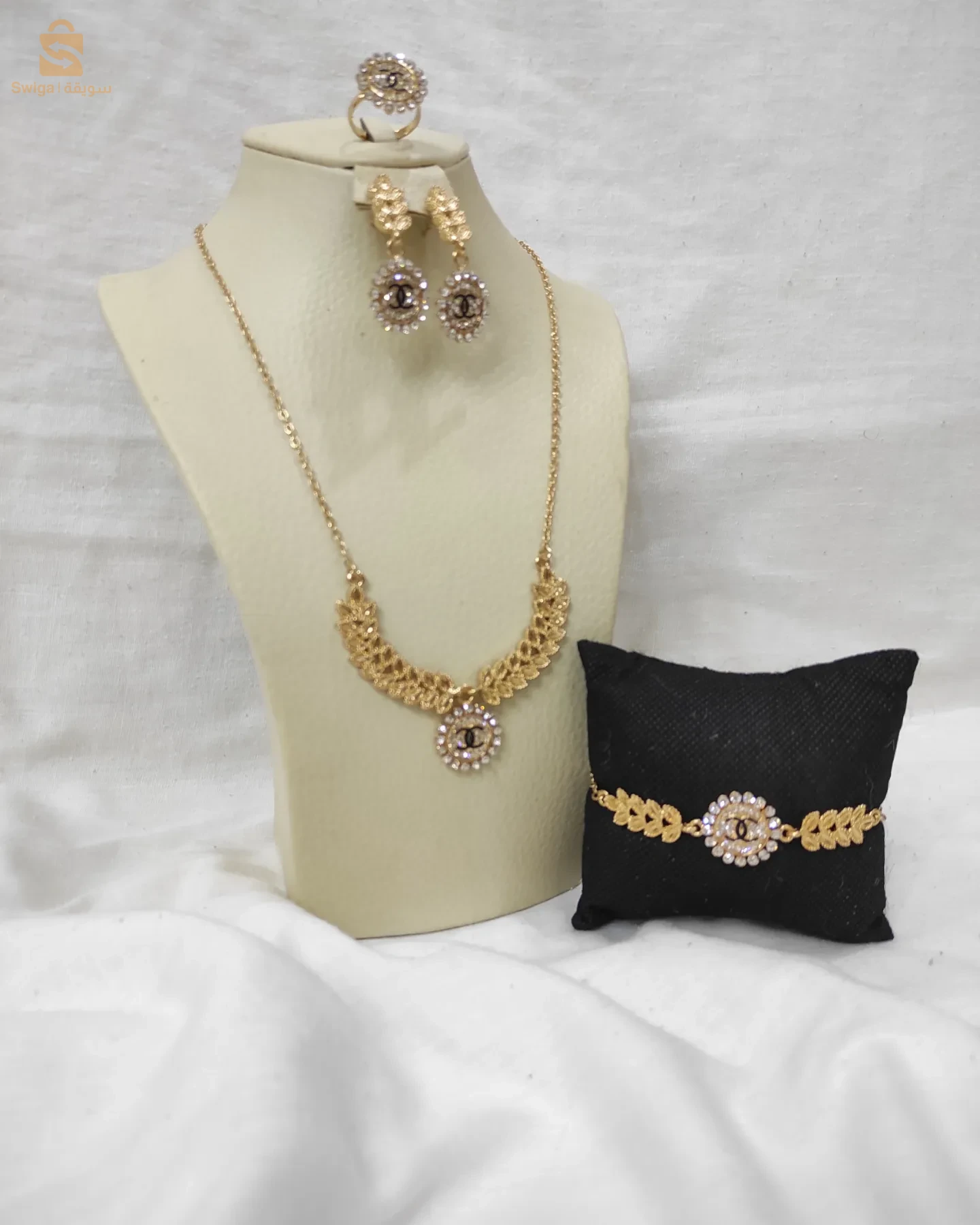 parure 4 pièce