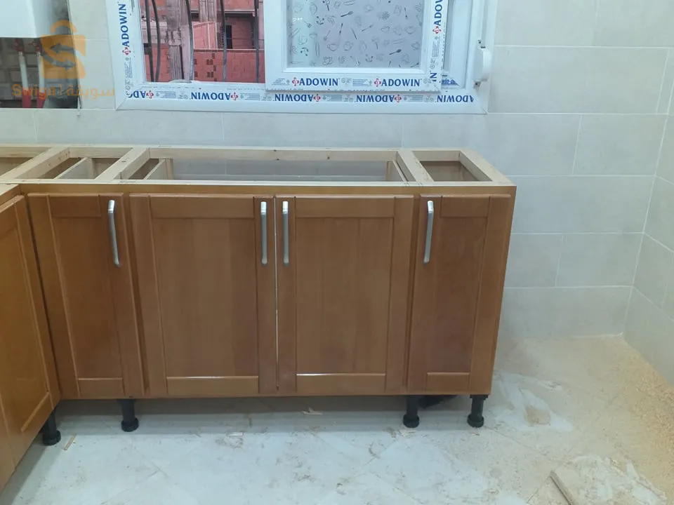 كوزينة و بلاكار و أبواب ونوافذ بوطاجي