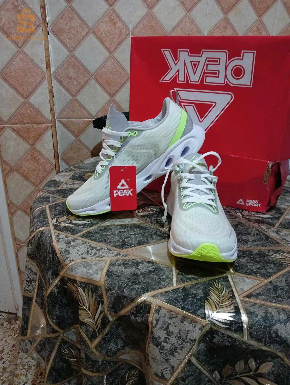 حبة في بيك شابة بزاف انتاع ربيع