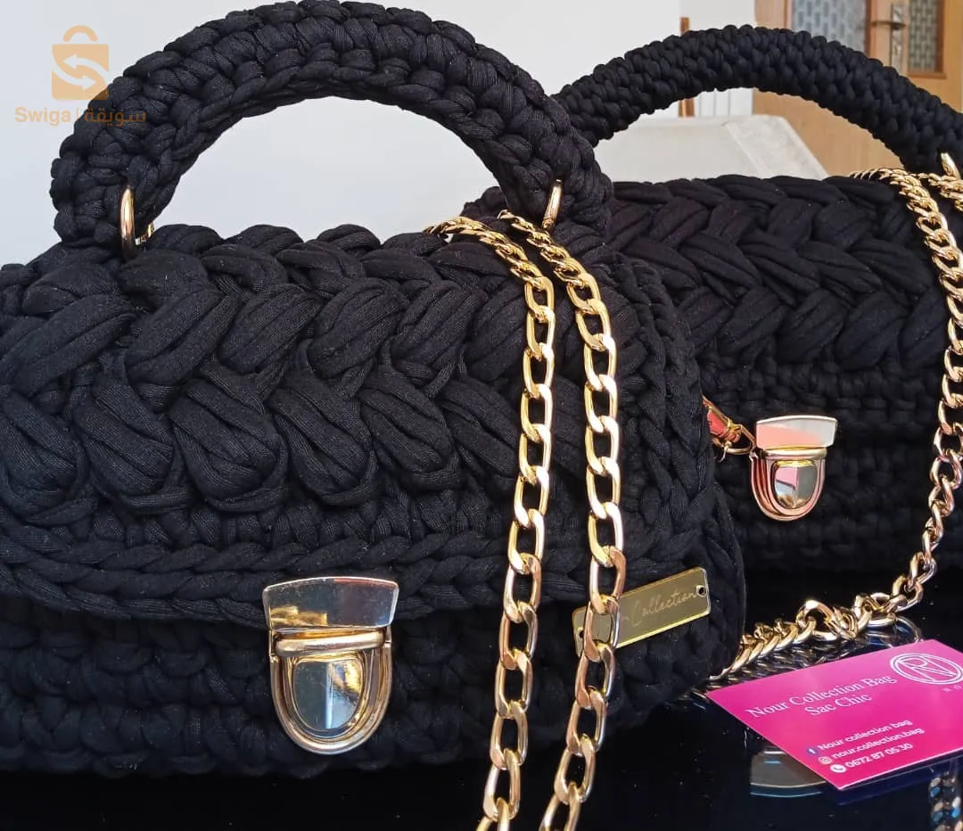 sac a crochet très chic 
numéro 0552399413