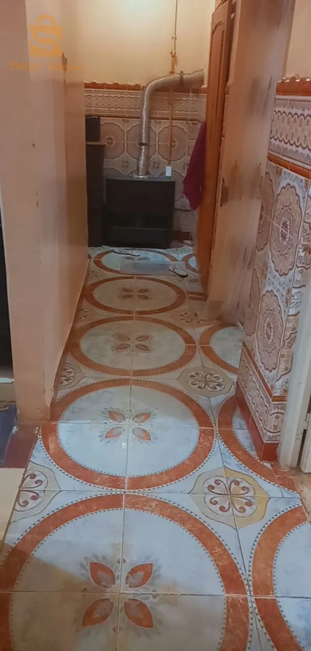 للبيع