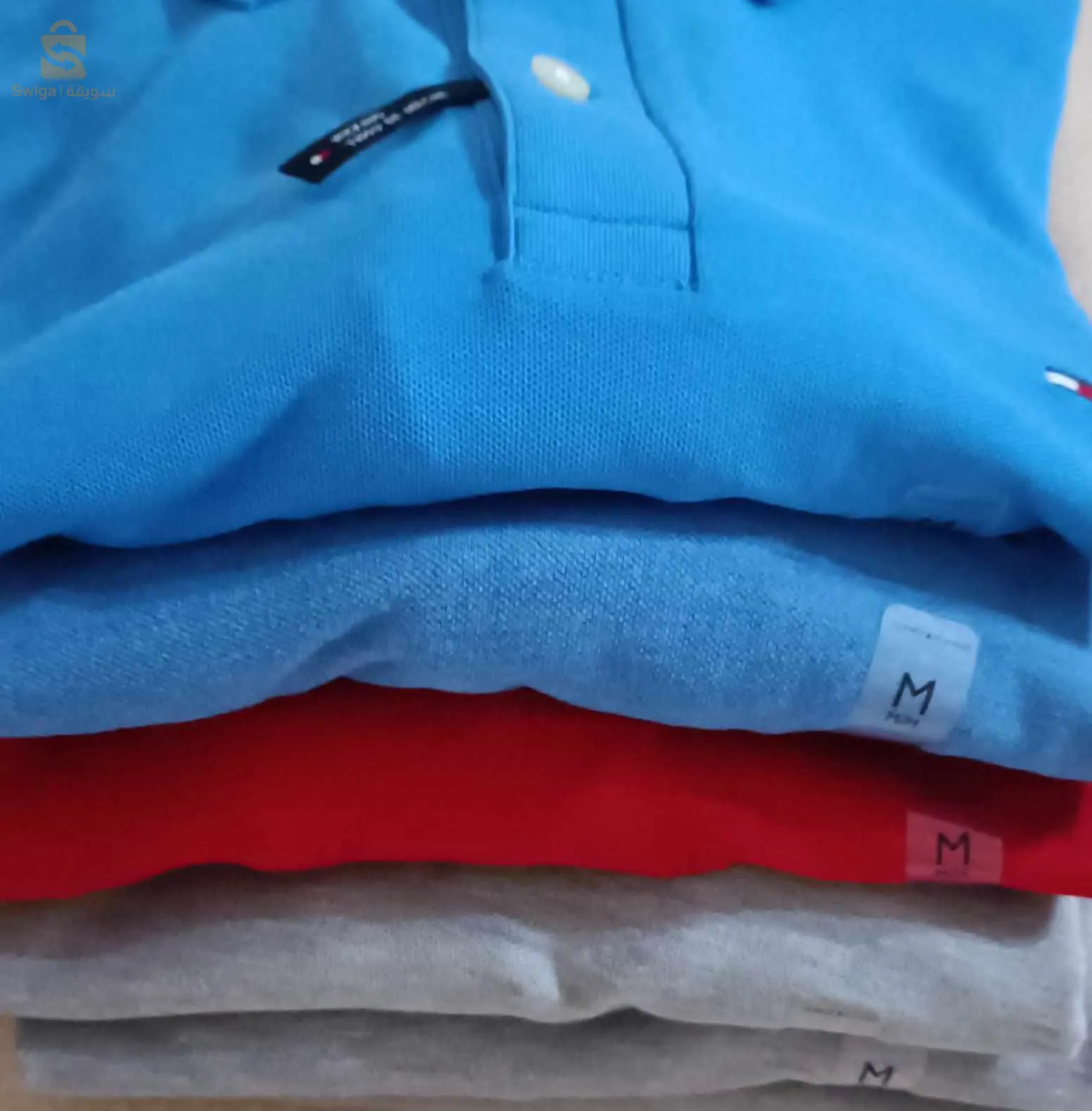 قمصان ذو نوعية جيدة