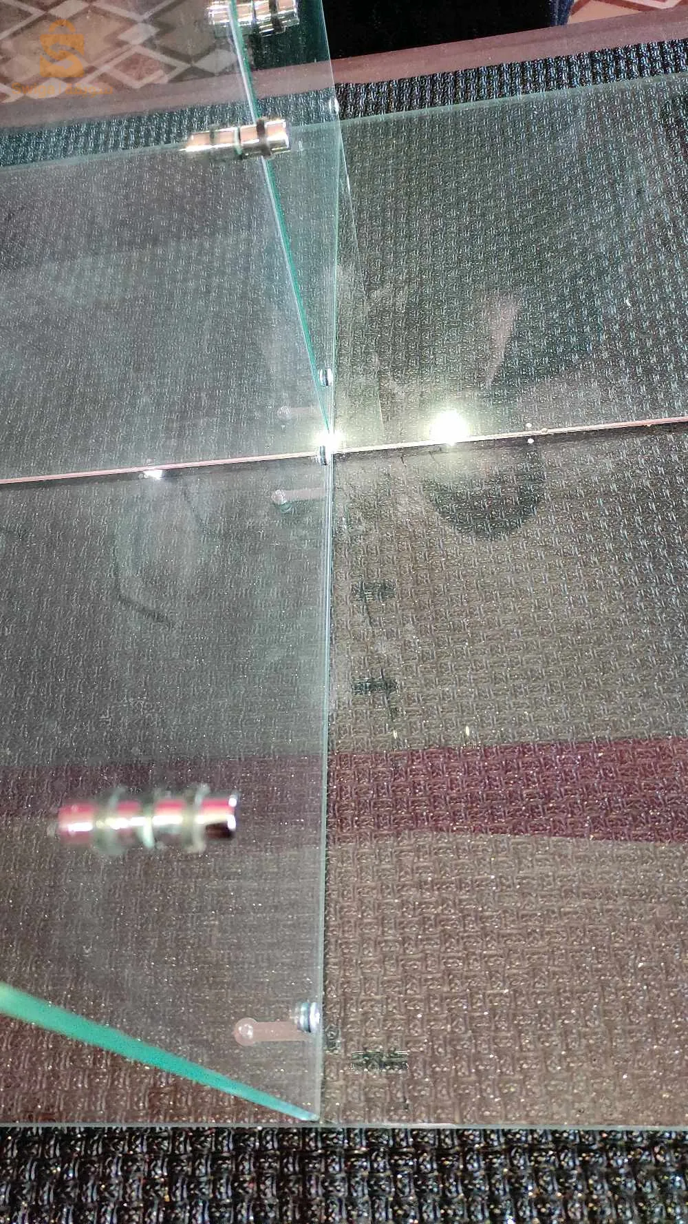 فيترينا ، متريال كوسمتيك، زدجاج من غليظ حاجة شابة ، كاين 8 حبات