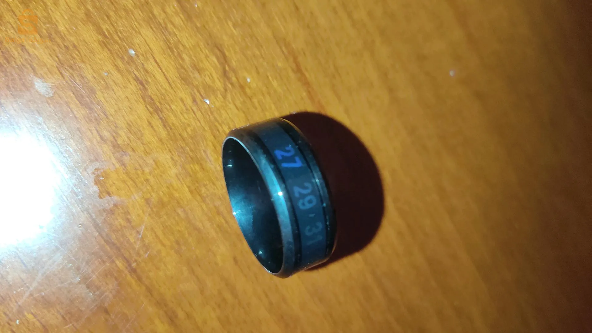 خاتم ذكي يقيس درجة الحرارة