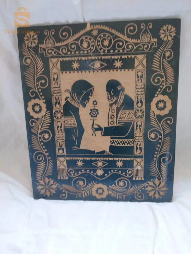 لوحات خشبية عالية الجودة للبيع