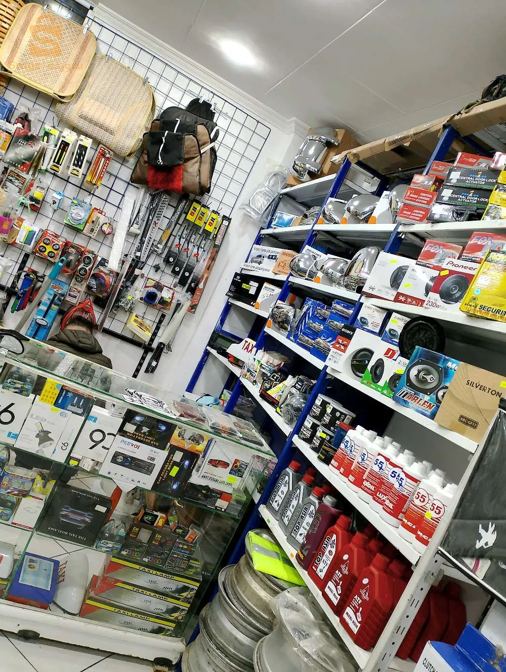 حانوت اكسسوار سيارات