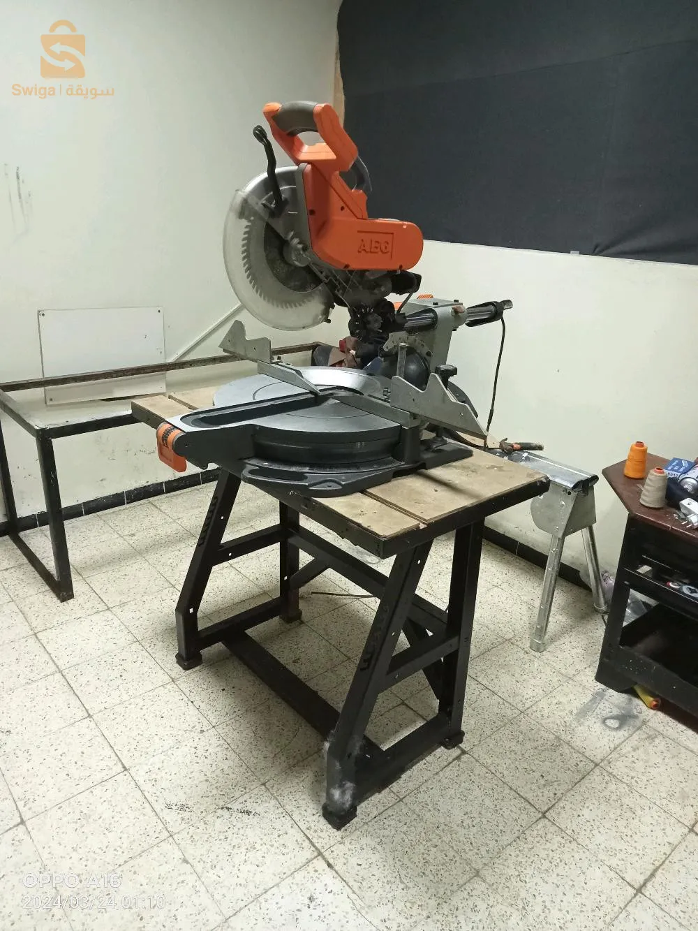 آلة قطع الخشب و الاليمينيوم