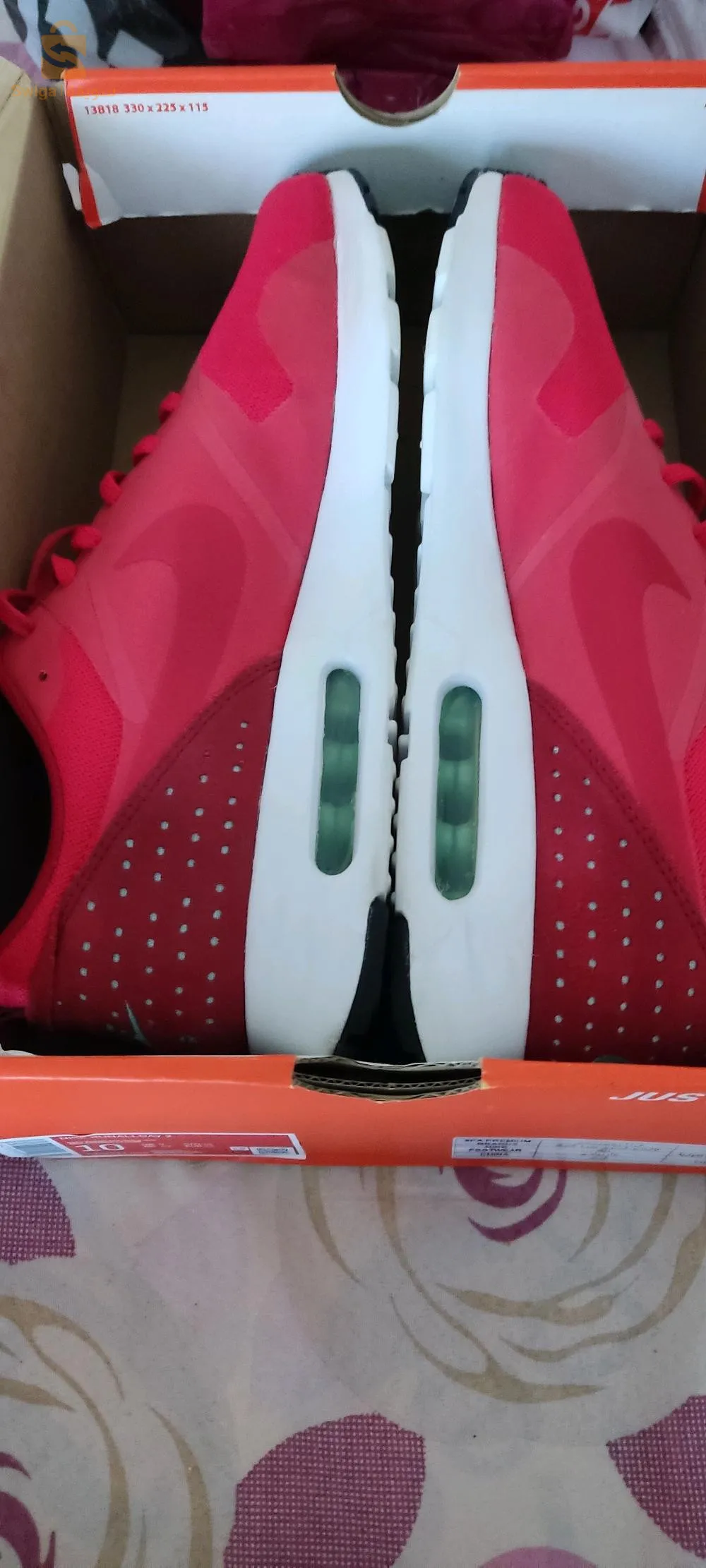 baskette air max tavas très propre dans la boite pointure 45.5