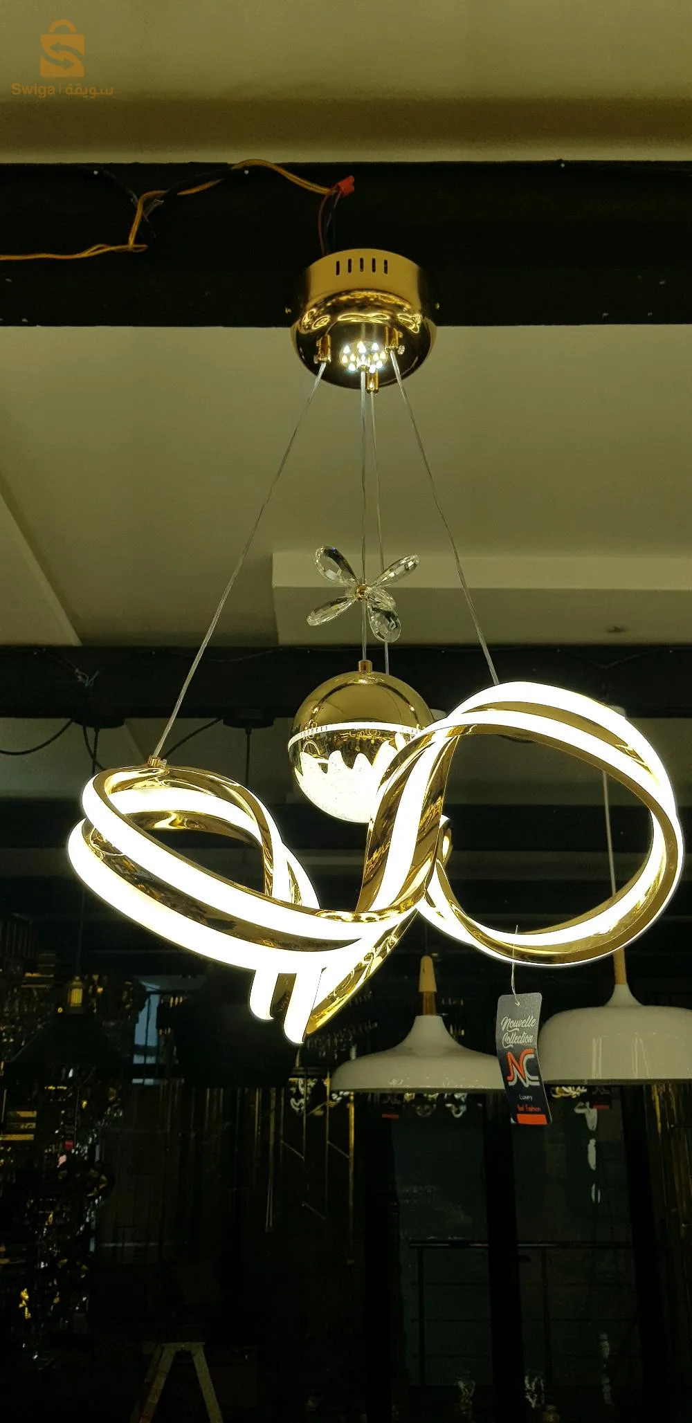 ثريات اللاد و الكريستال العصرية متوفرة مرحبا بالجميع 0555324160