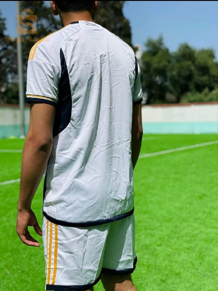 Ensemble REAL MADRID
Hadja bzf chaba 👍 

✅ إستفد من أفضل خدمة توصيل سريعة (2 - 4 أيام) لـ58 ولاية جزائرية مع ضمان حسن المعاملة وجودة الخدمة.
✅ الدفع سيكون مباشرة بعد إستلام السلعة ووصولها لمنزلك أو مقر العمل حسب العنوان الخاص بك
✅ المنتج مضمون بجودة عالية.
✅ أفضل سعر في السوق.
✅ إستبدال سهل ومجاني.
✅ نحن دائماً جاهزون لمساعدتك.