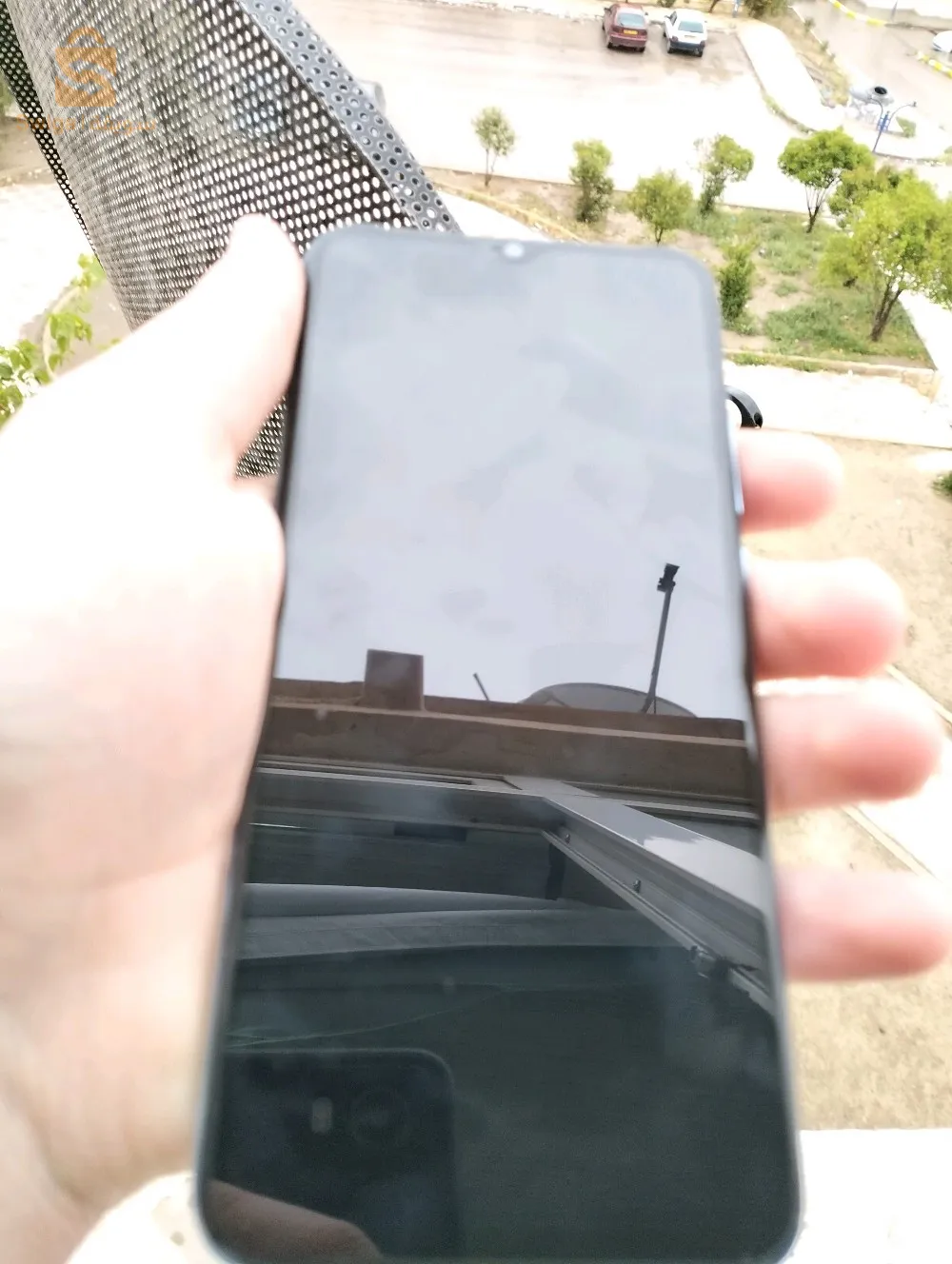 الهاتف غير مفتوح