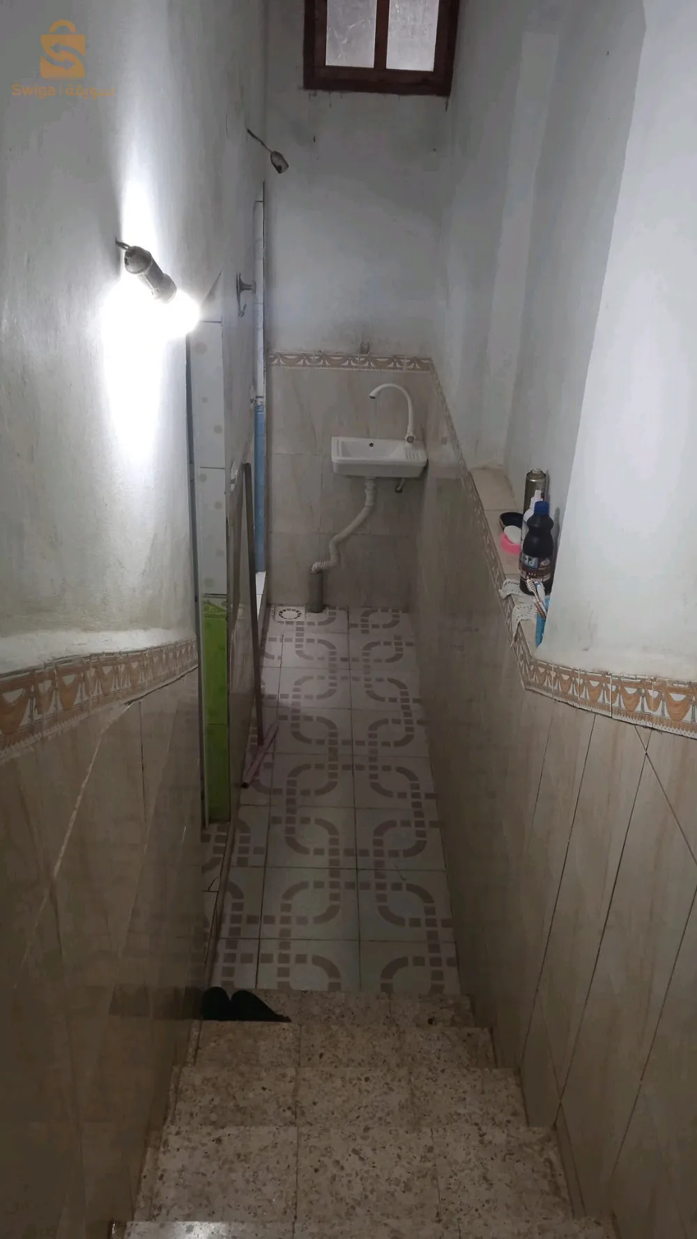 بيع منزل يتوفر على جميع المرافق
