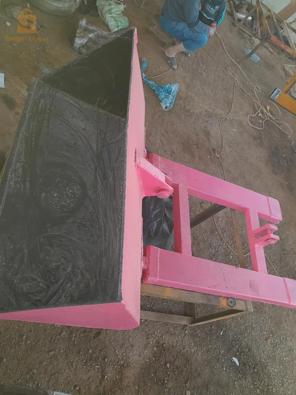 مرحبا بيك خويا 
ڤودي كلارك 1.50متر و 1.25 متر 
اتصل برقم الهاتف 
0659687224
ولاية شلف (واد الفضة)
سوما نرقلوك مشي مشكل