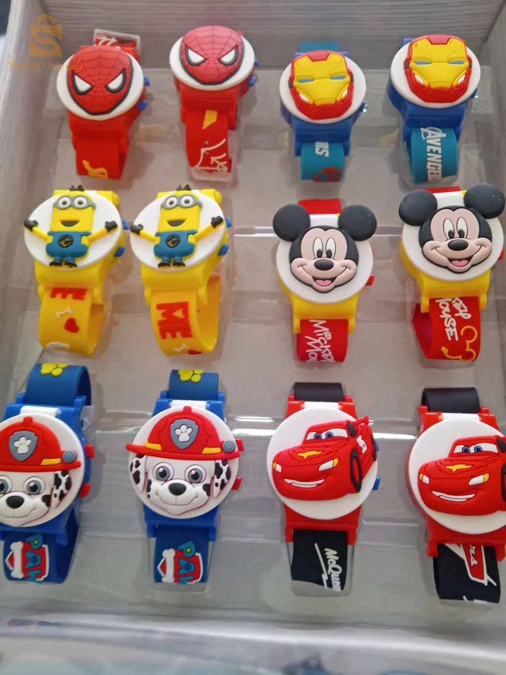 Montre Garçons 👦 et Fillettes top seulement à 400 Da 
0794452925