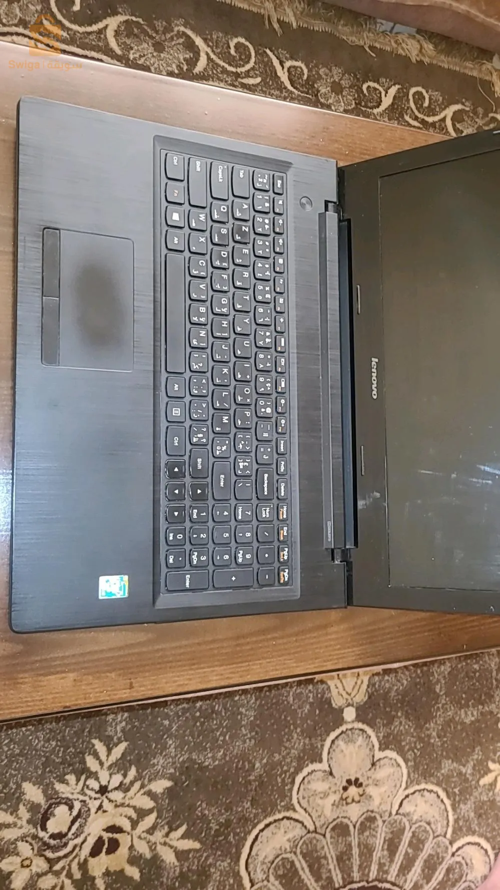 pc portable Lenovo noire Windows 10 pro 4gb ram Procureur intel pentium  
fih kht sghir f la ficheur