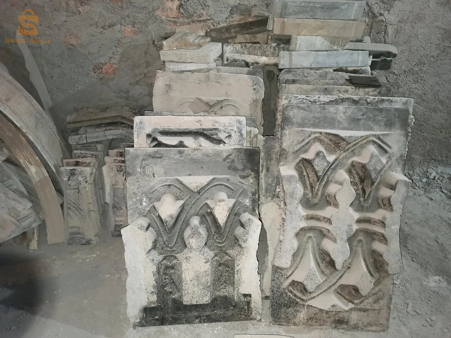 Molds for making cement pieces for decoration
