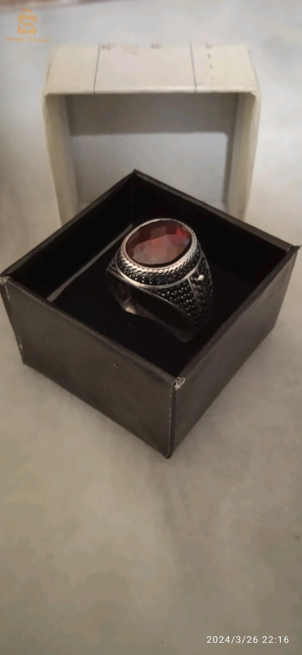 خاتم أحمر فضي 8 قرمات