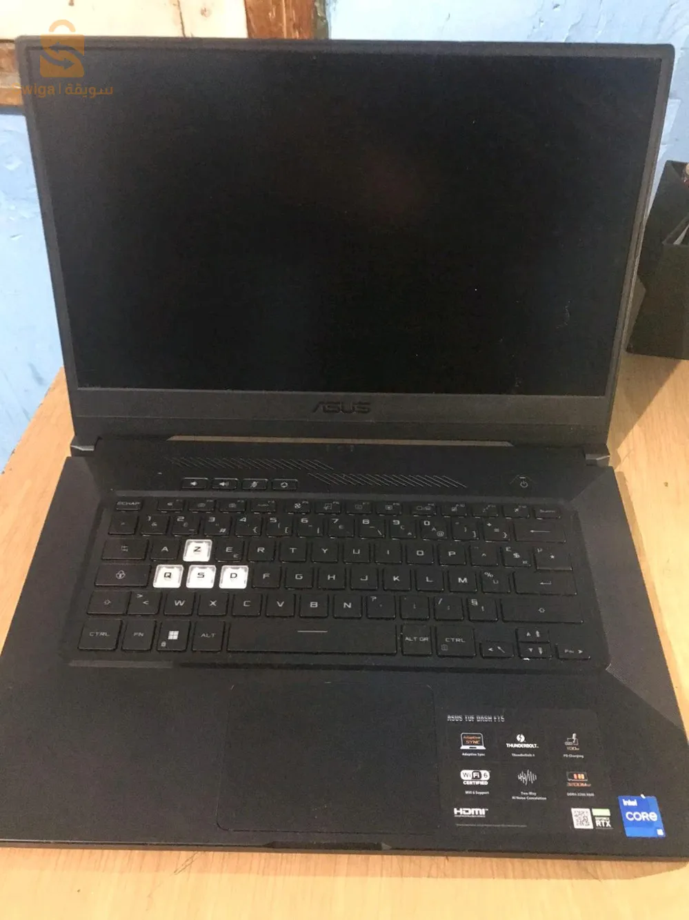 asus حالة ممتازة