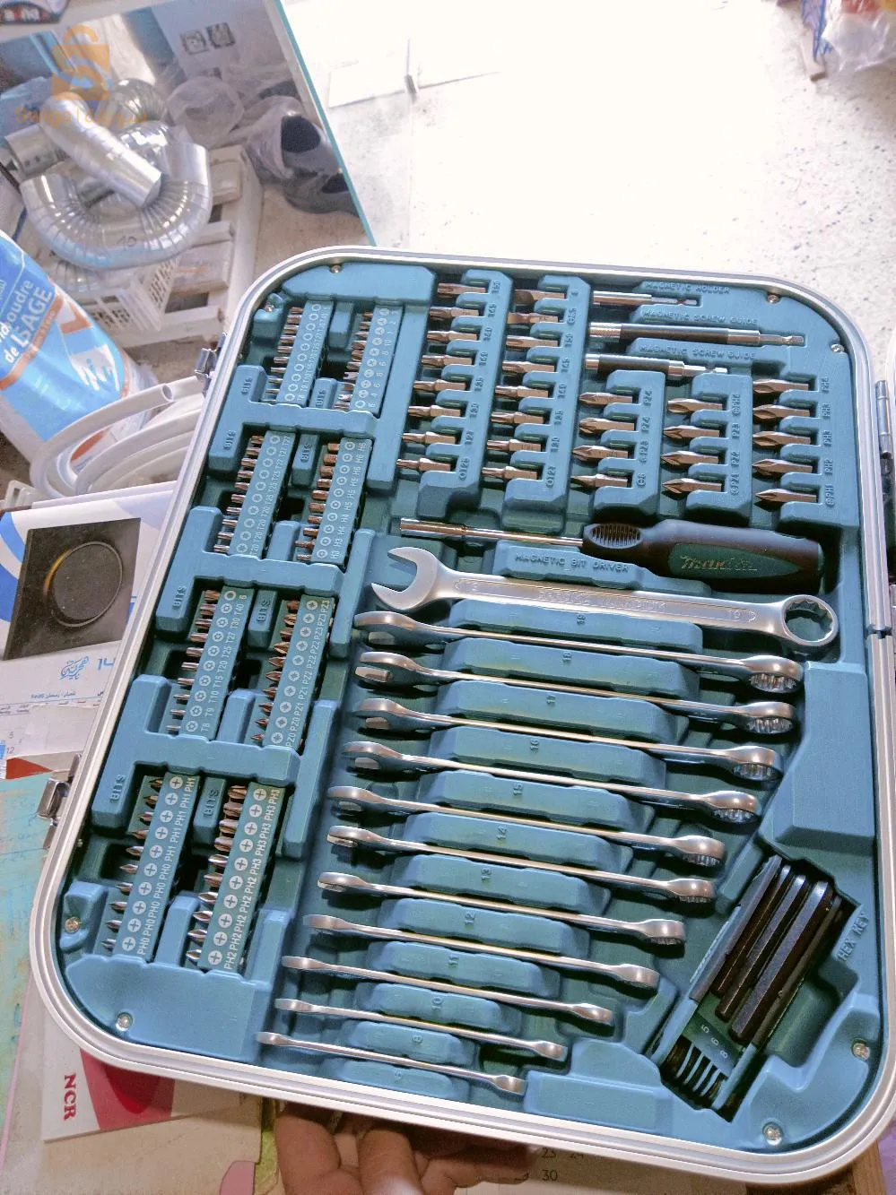 Sac à clés complet 227 pièces originales