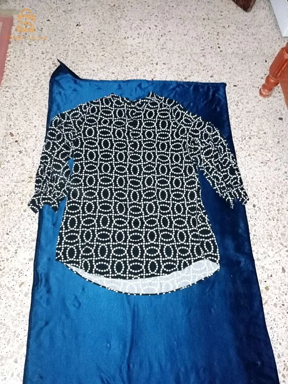 بيع ملابس متنوّعة