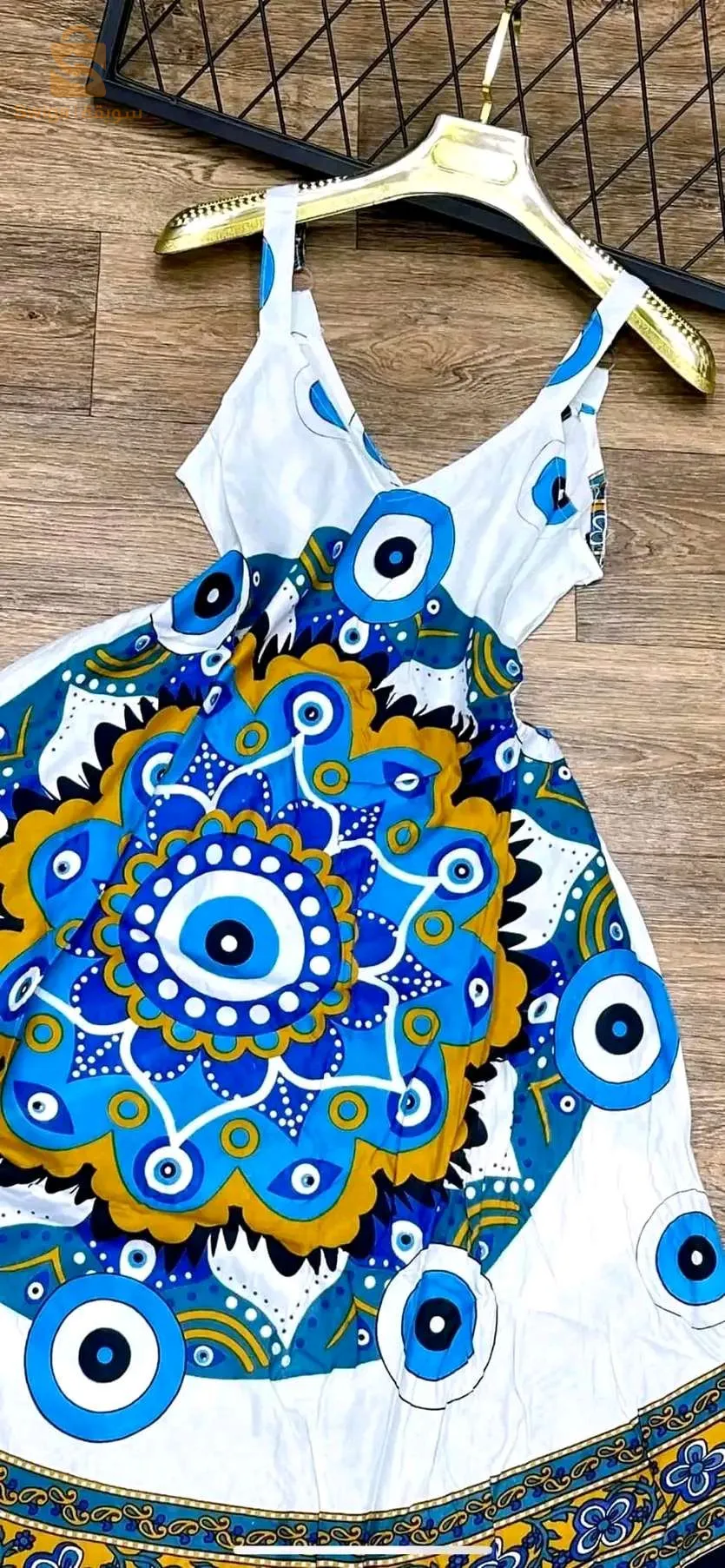 Robe d'été . Qualite de luxe