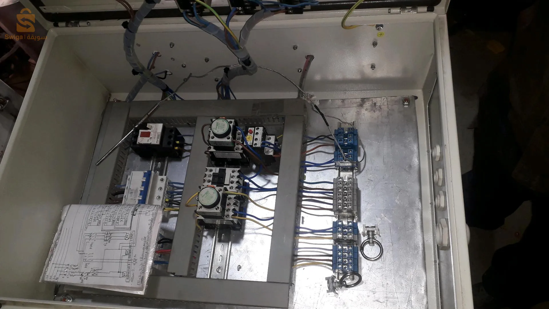 كهرباء صناعية ومنازلية