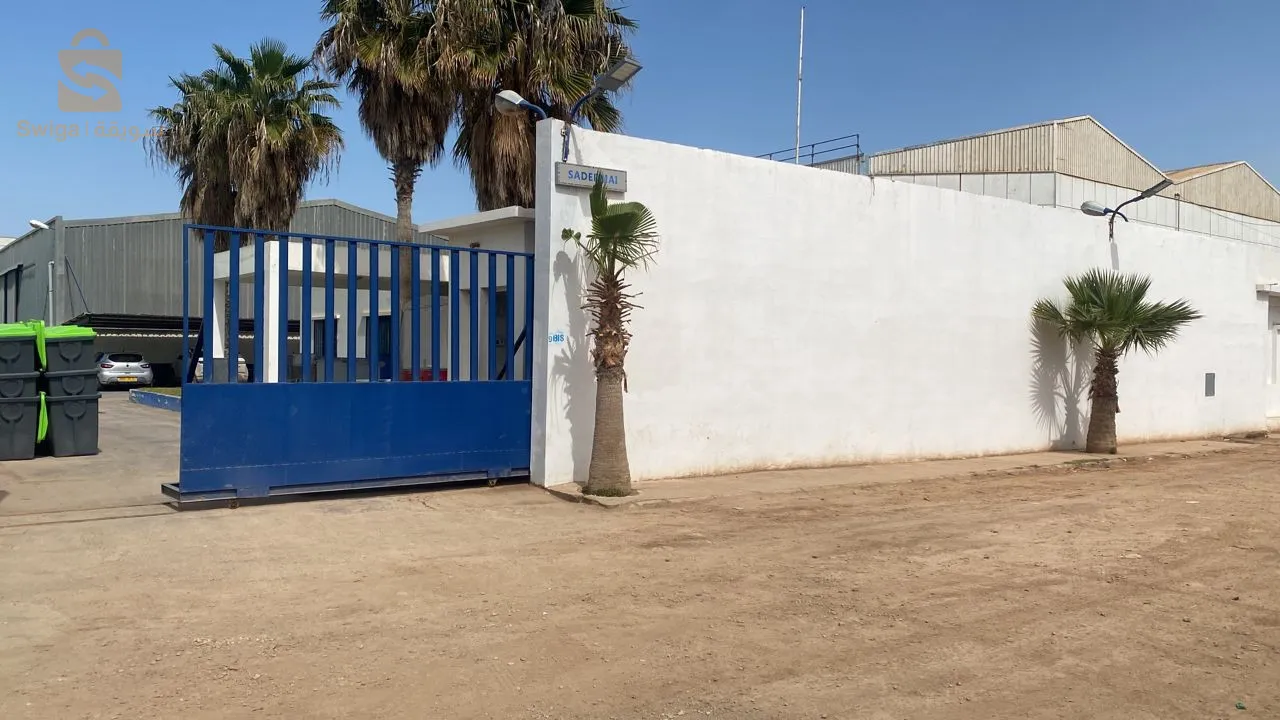 vente usine 3500 M2 avec livre foncière acte propriété