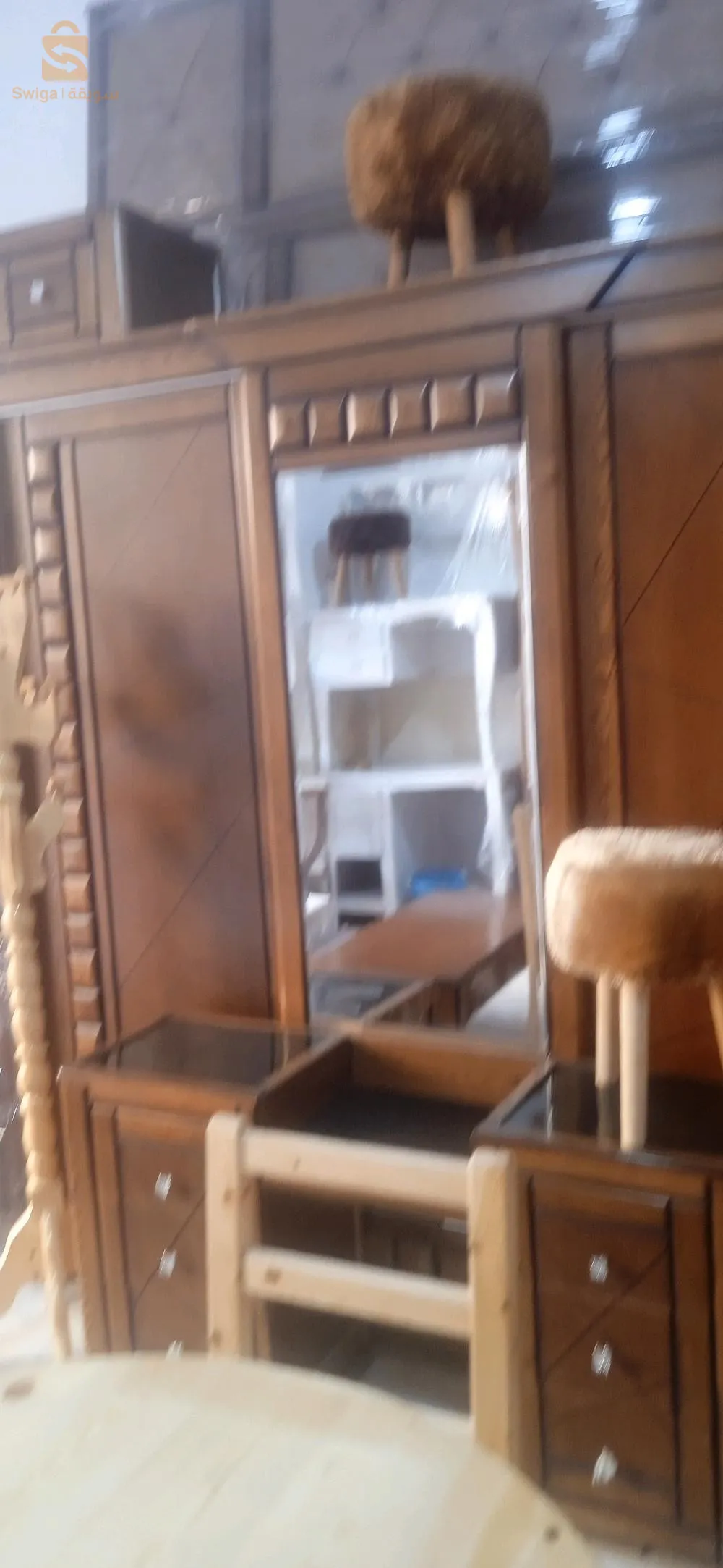 بيع اثاث منزيلي بالجملة وتجزءة