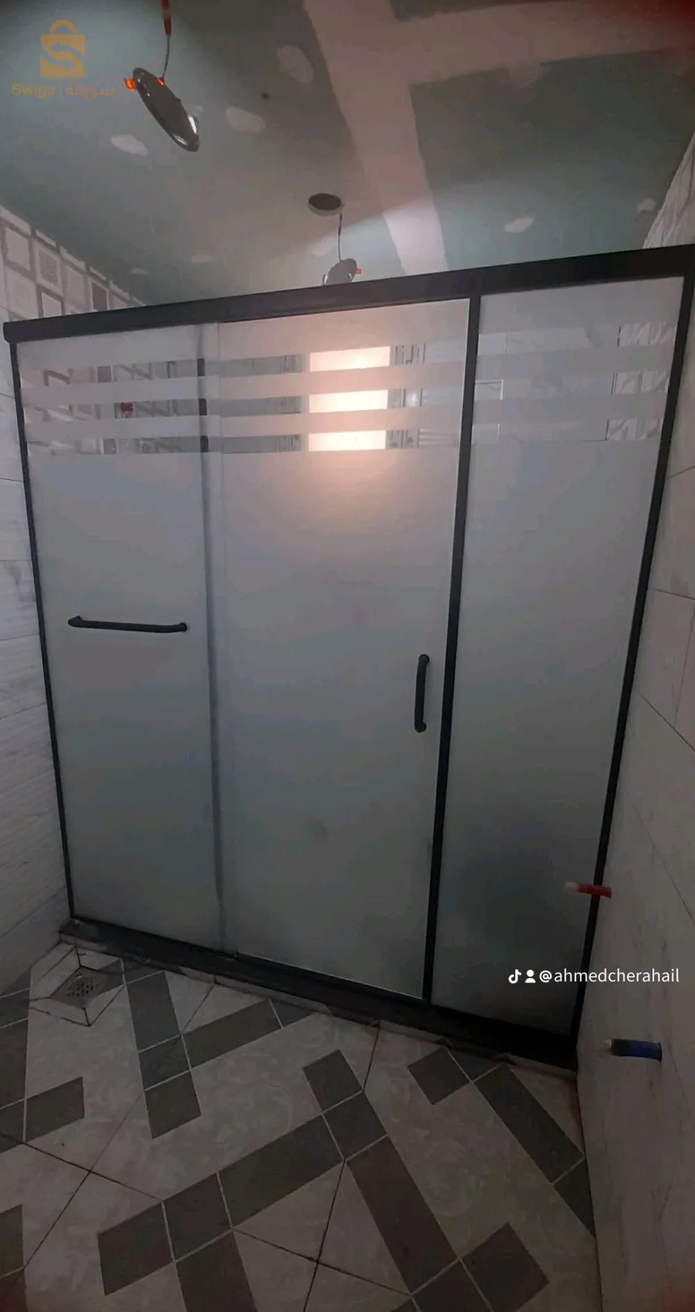 تركيب الواجهات الزجاجية المحلات و الحمامات  العصرية  الإيطالي  
بأسعار جيدة ✅      و مع فريق عمل محترف.     ✅ التزام المواعيد ✅.        بابات الزاوالي🏠✅