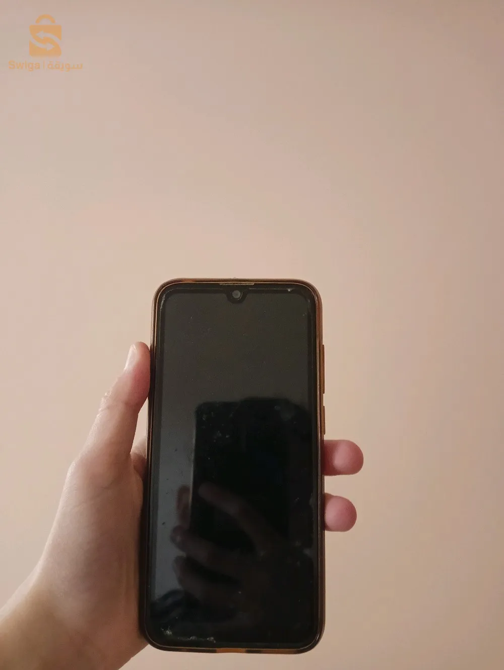 condor l4 32 GB est 2 ram Avec boit est lancasable est chargeur original