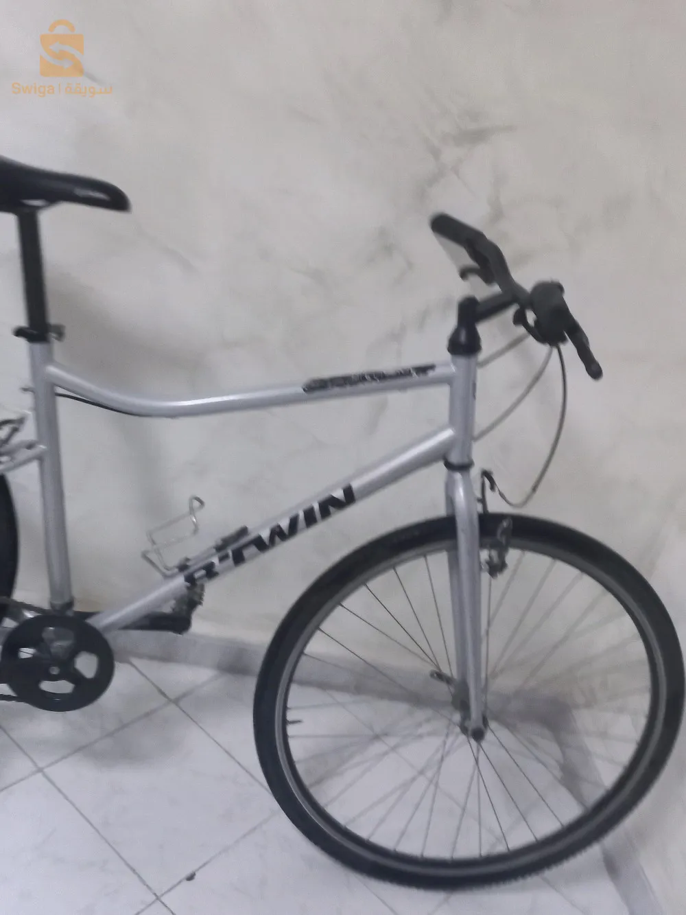 Btwin Reverside 120 
للبيع Prix : 35000
رقم الهاتف  0771022224