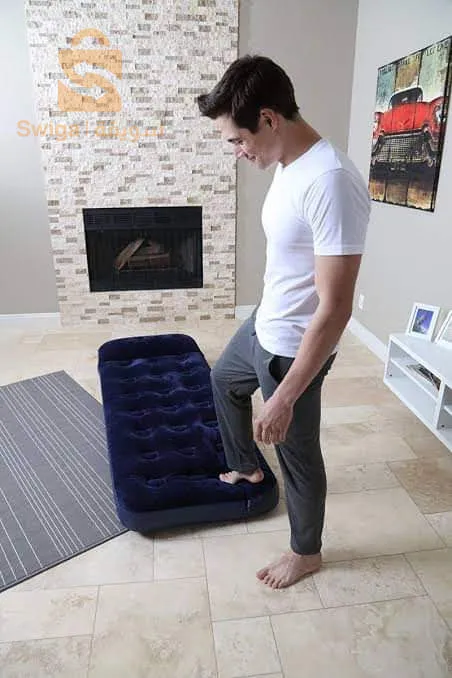 بيست واي بافيلو 67223 مرتبة قابلة للنفخ للتخييم مع وسادة مدمجة ومضخة هواء 185 × 76 × 28 سم