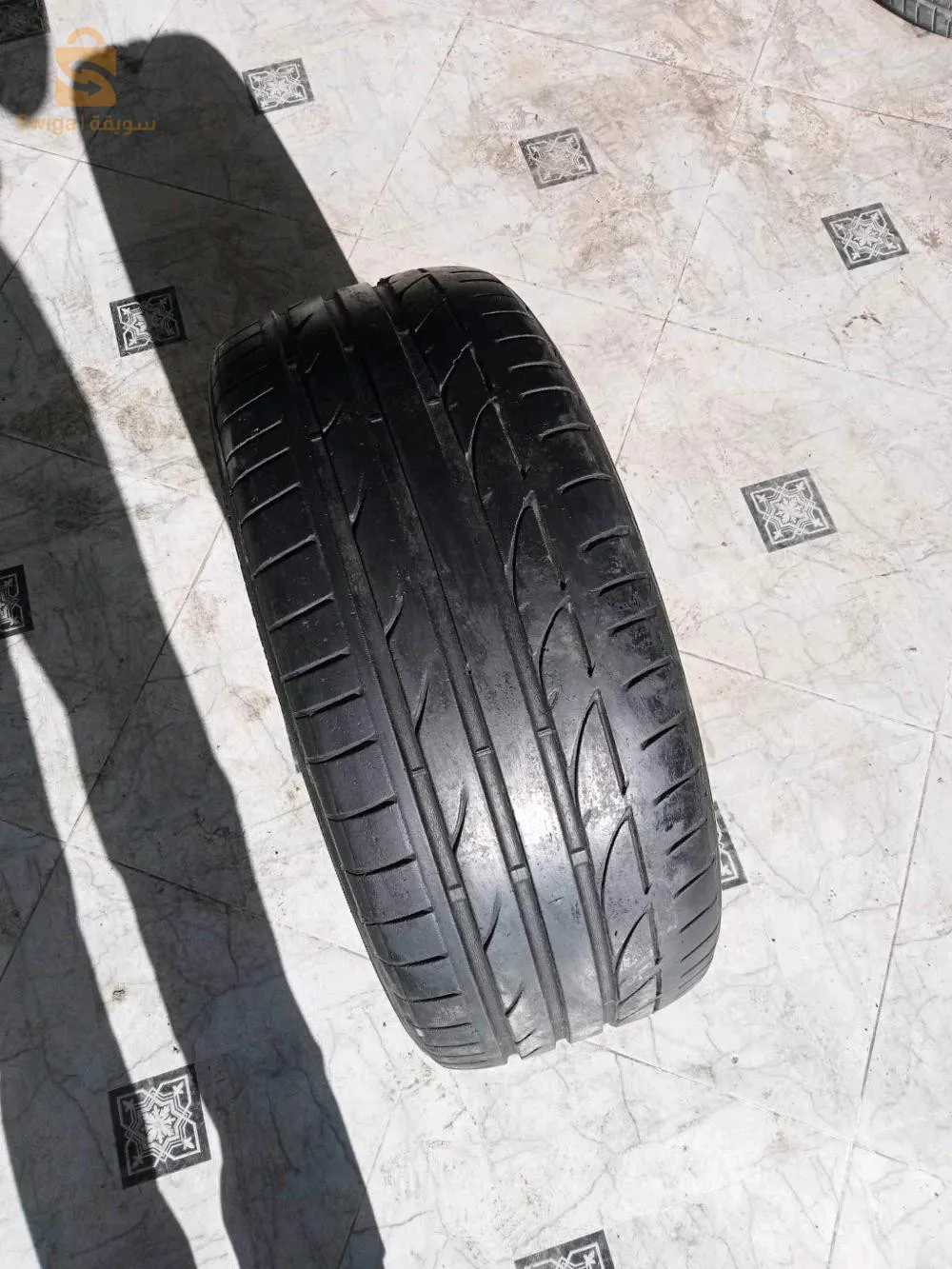 بيع وتصليح العجلات المستعملة و البيع بالجملة